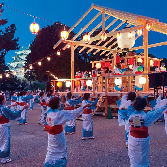 大盆踊り大会の様子