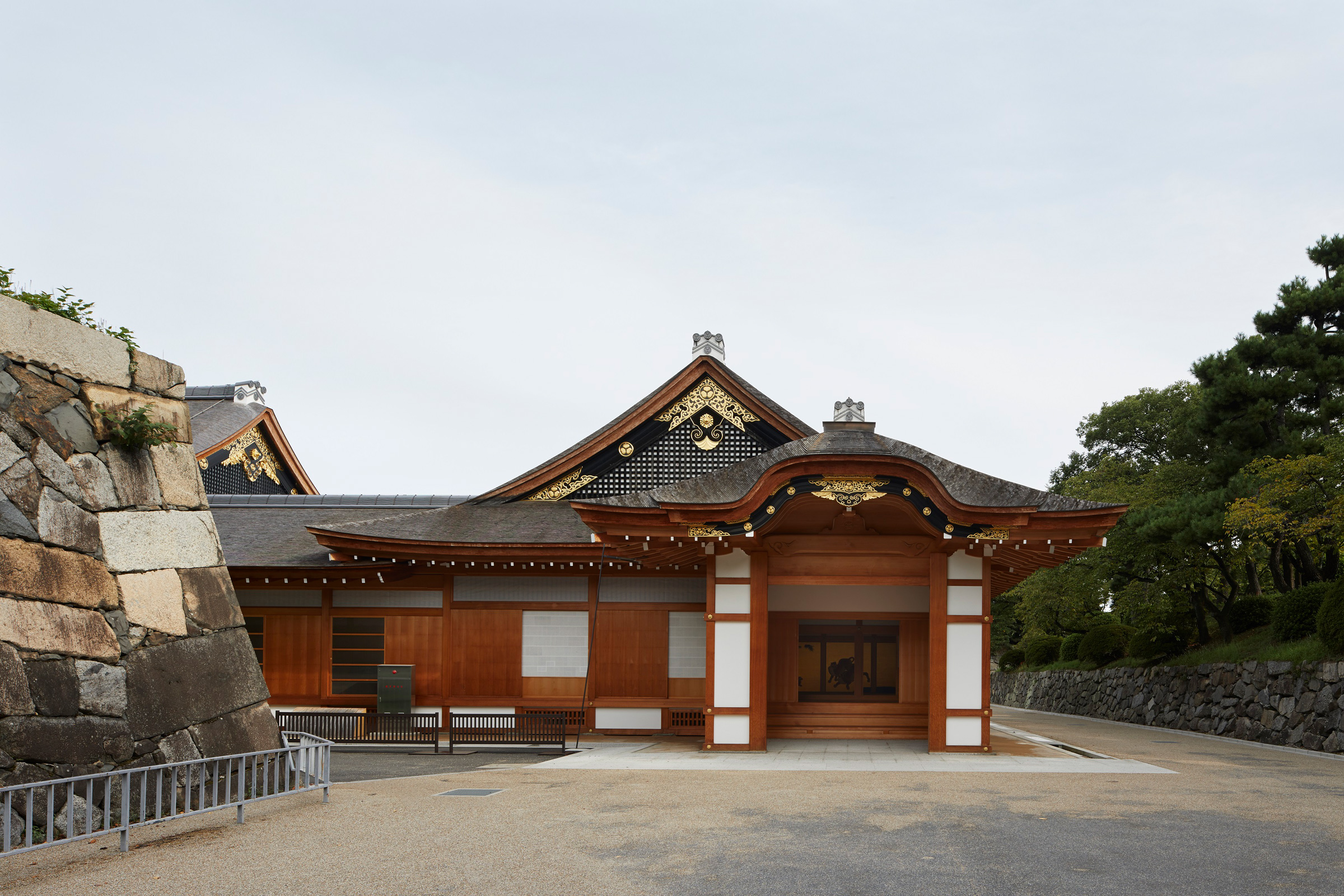 名古屋城公式おみやげ「NAGOYA CASTLE」シリーズ第１弾！